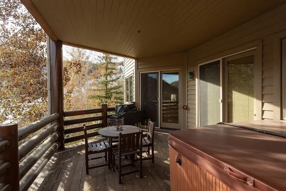 Trail's End Lodge at Deer Valley Resort - Two Bedroom Residence with Spa #405 2 Condo