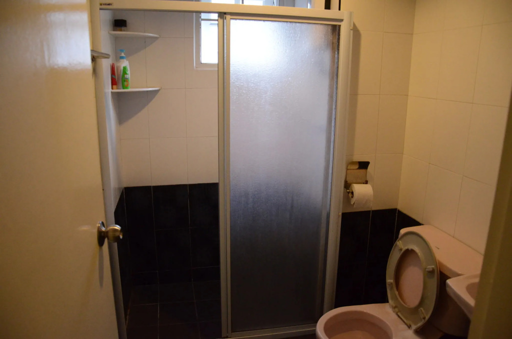 Gerards "Backpackers" Roomstay No Children Adults only