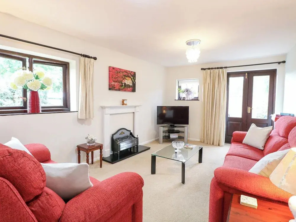Lowbrook Cottage