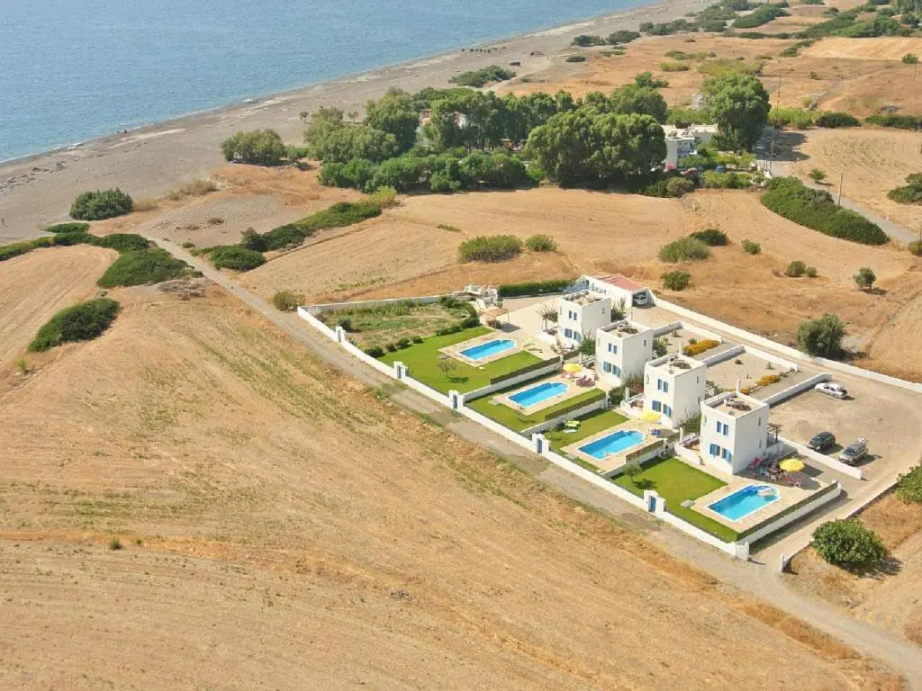 White Houses 1