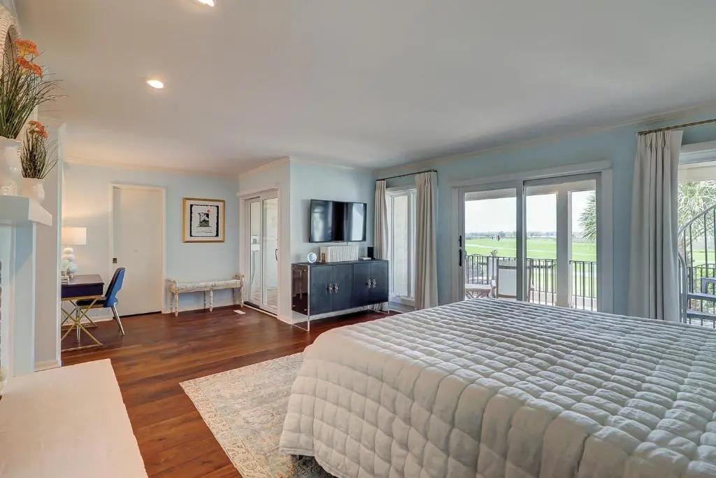 19 Mizzenmast 3 BR Harbourtown Sea Pines