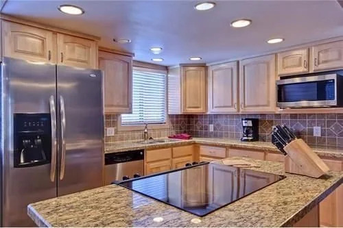 1120 Empire Avenue Private Home by Alpine Ski Properties