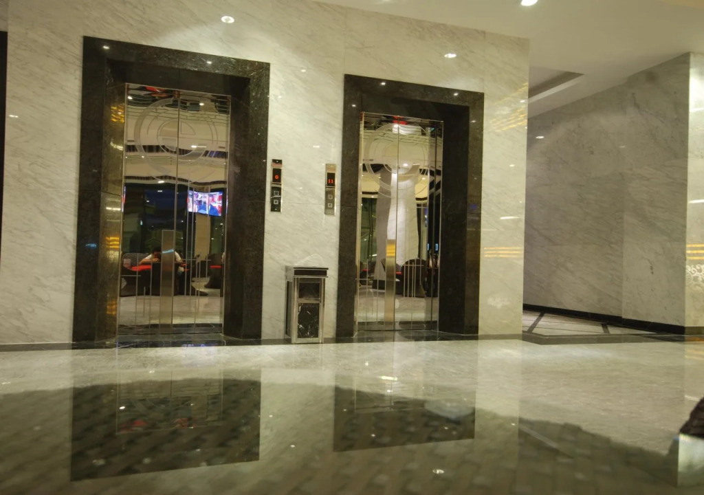 The Litz Hotel Suites