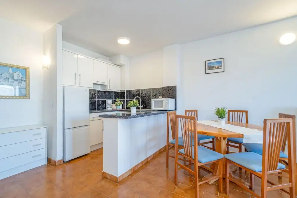 Apartment in Empuriabrava With Canal View