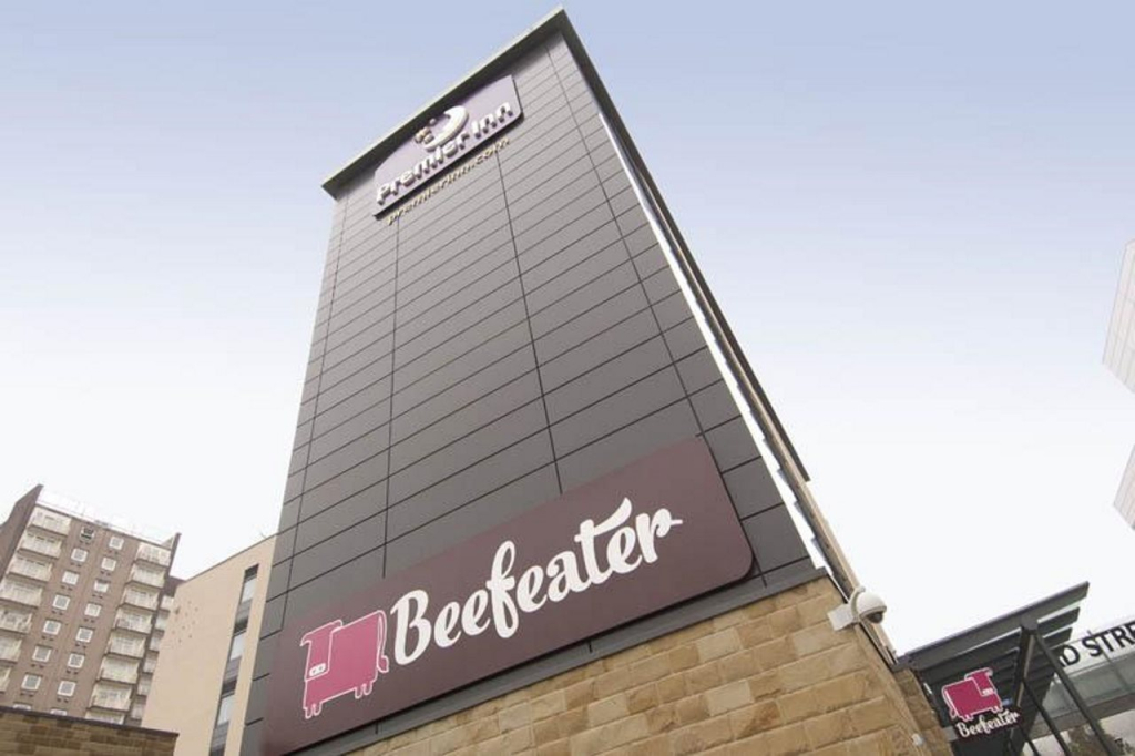 Premier Inn Halifax Town Centre