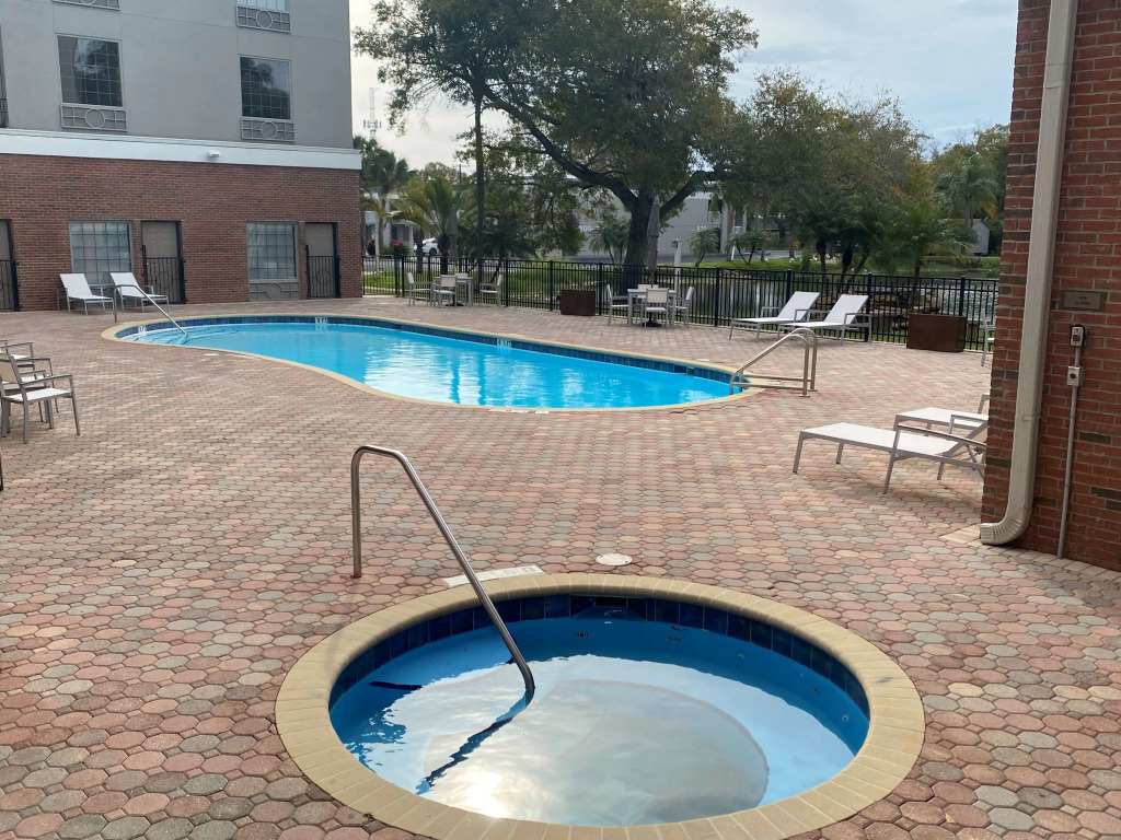 Country Inn & Suites by Radisson, RJ Stadium - Tampa Airport East