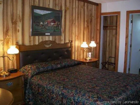 Ontario Inn