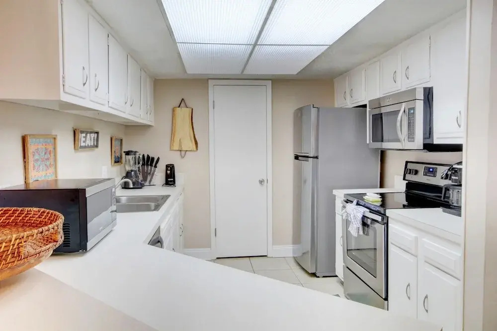 514 El Matador 1 Bedroom Condo