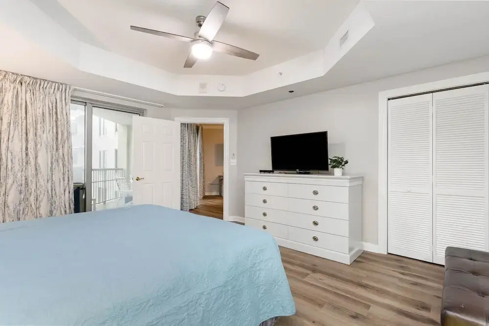 Ocean View 3 Bedroom Unit at Royale Palms-907 3 Condo