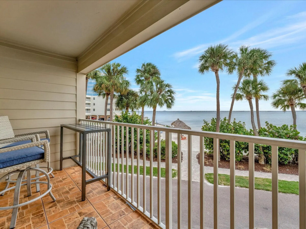 Oceans Pointe Nantucket Inspired Condo on the bay