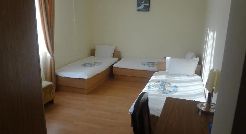 Paradise Hotel
