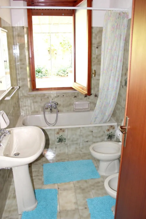 House with 4 Bedrooms in Castelluzzo, with Wonderful Sea View, Enclosed Garden And Wifi
