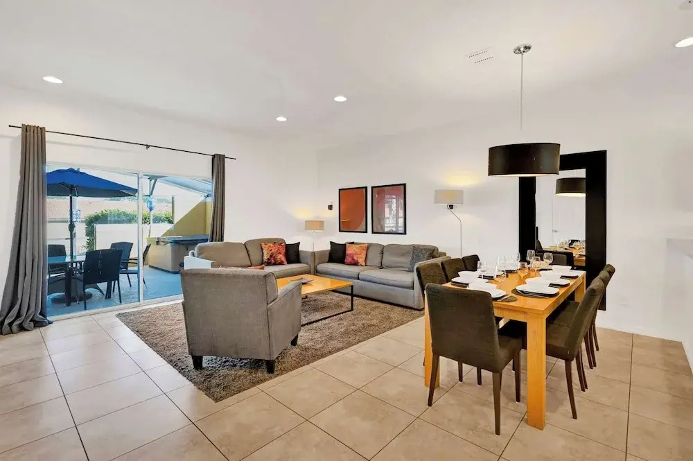 Upstay Spacious 3BR Home w/ Resort Clubhouse Pool