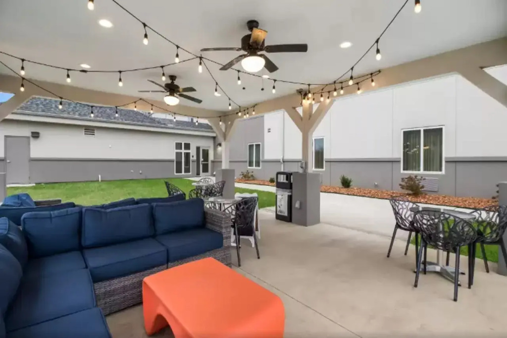 MainStay Suites at Discovery Park of America