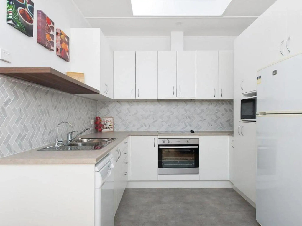 The Croft Cosy Beach House with Aircon and only 270m to the Beach
