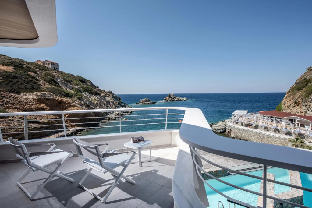 Made By The Sea Villa 1