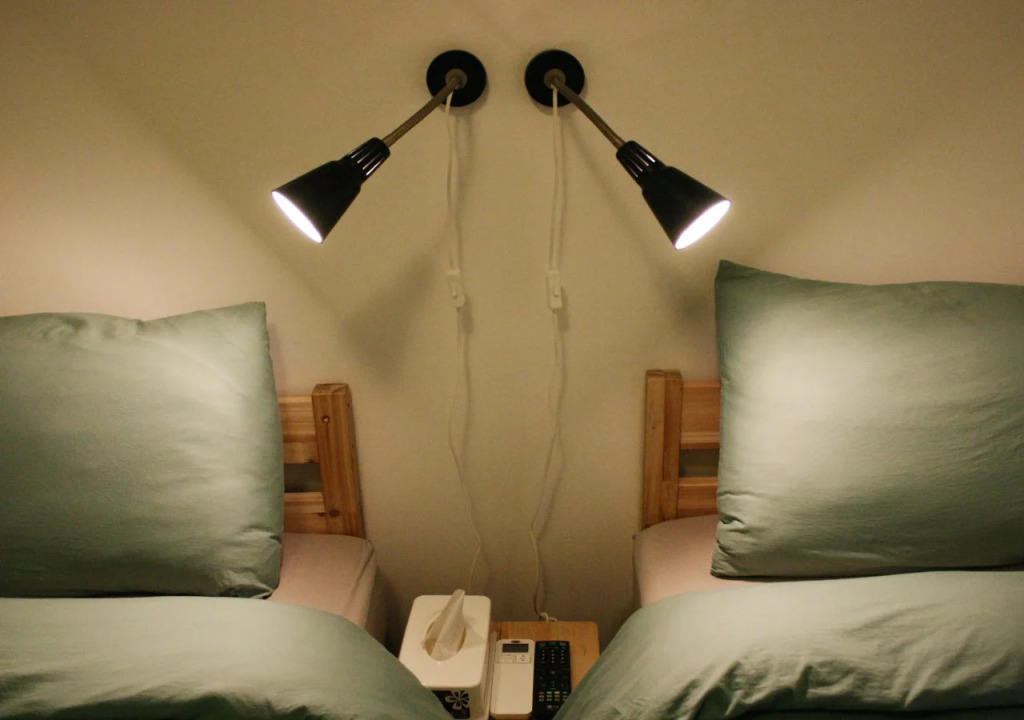 Hostel Beige