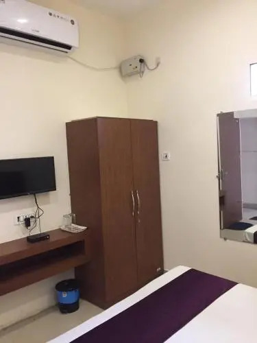 Pristine Hotel, Varanasi