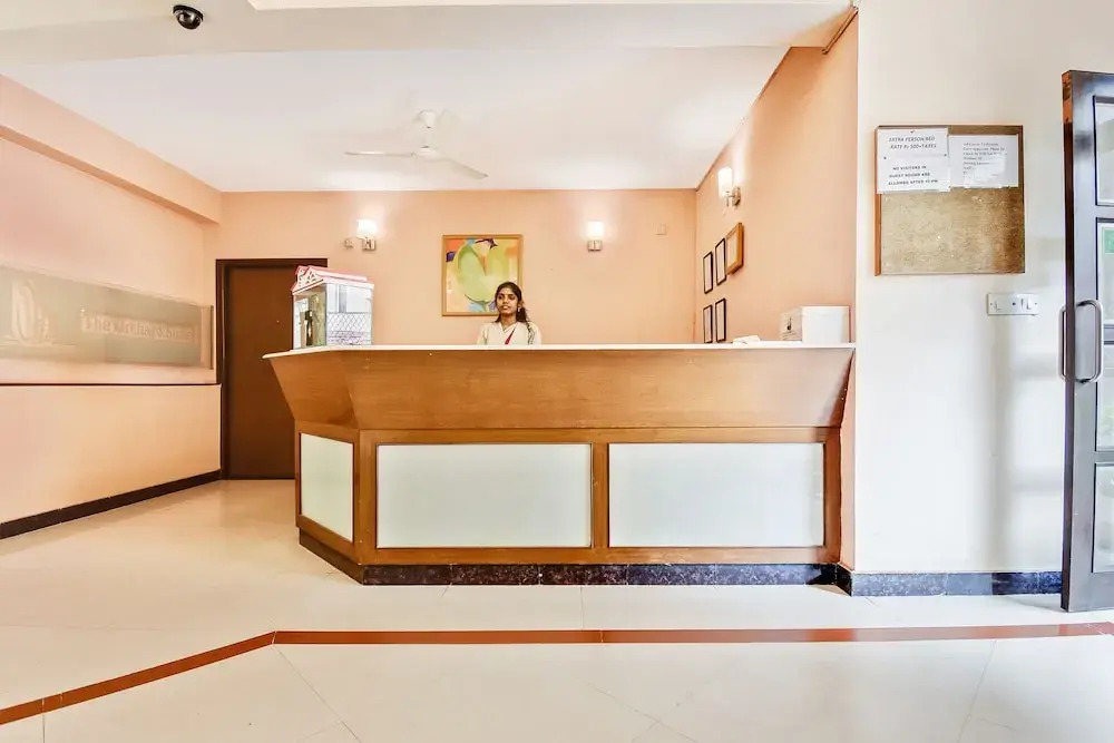 Capital O 49932 Orchard Suites