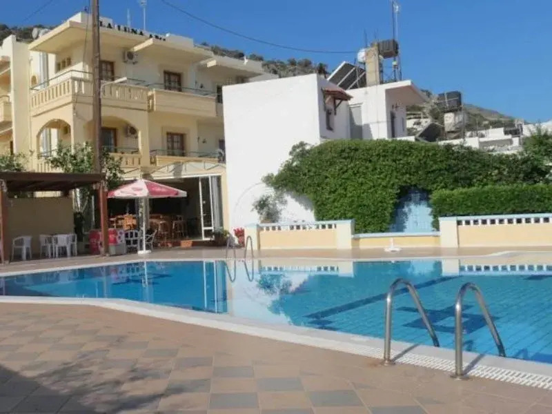 La Luna 1 and 2 Apartments