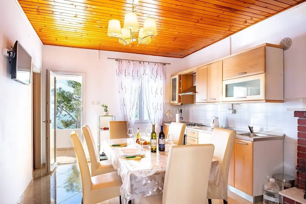 Holiday House by the sea With Amazing Terrase View - Vela Luka
