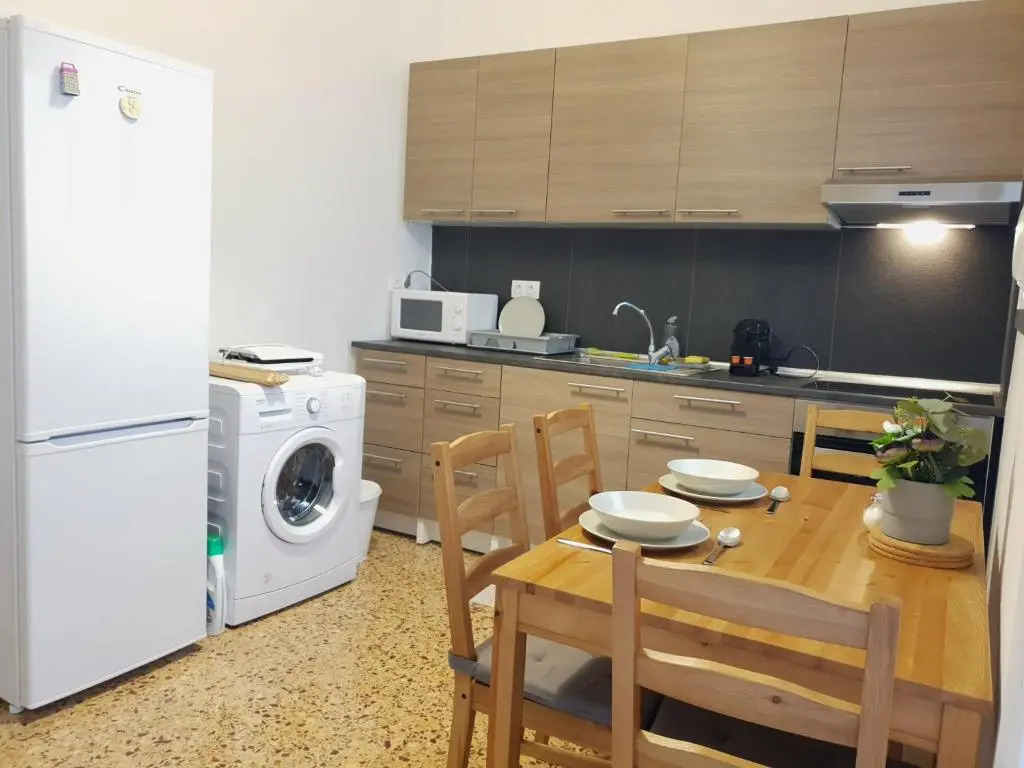 Spacious 110m2 2bedrooms 2bathrooms Center Athens