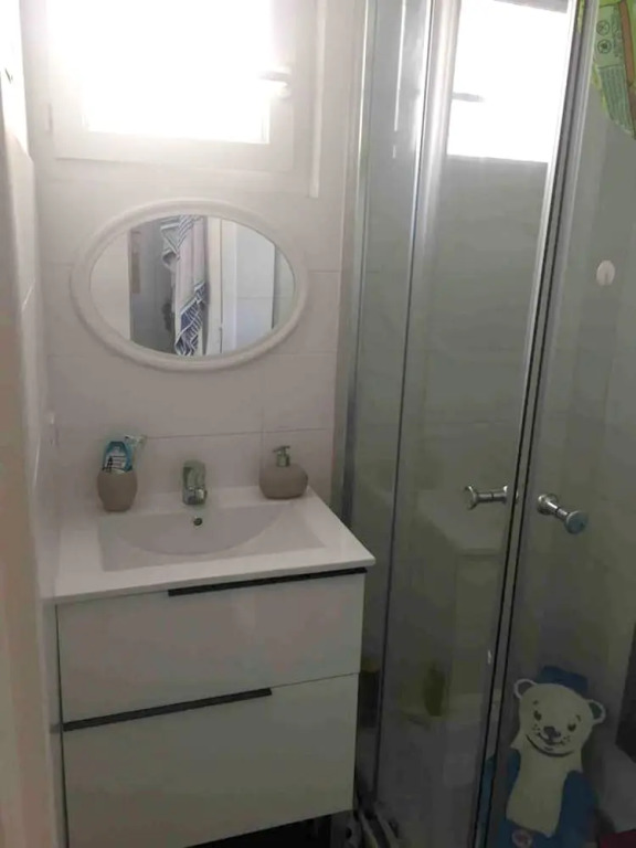 Apartment with One Bedroom in Juan Les Pins, with Wonderful Sea View, Furnished Terrace And Wifi - 50 M From the Beach