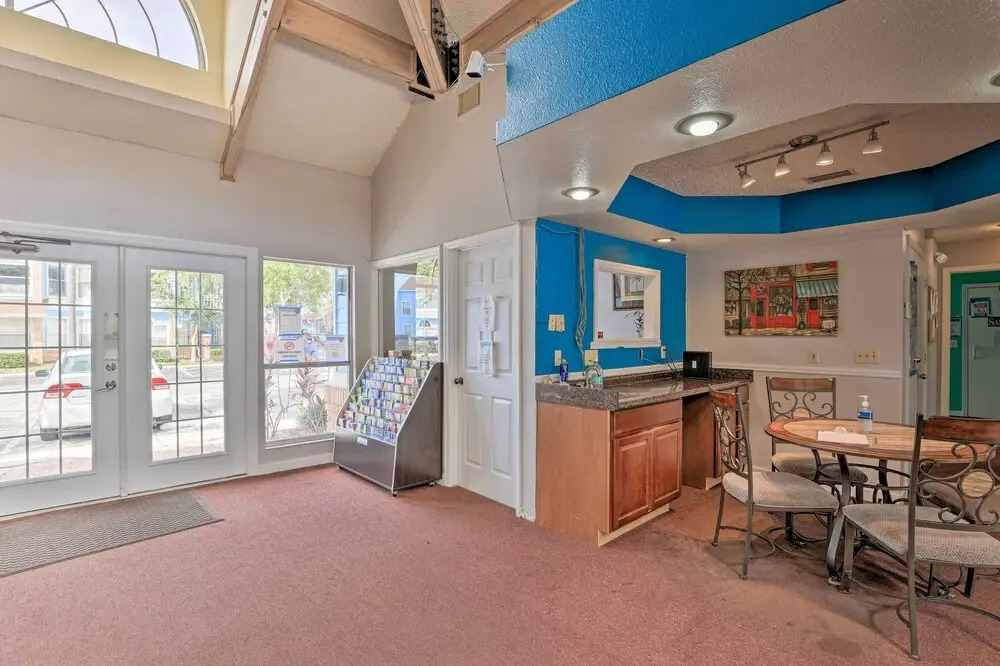 4 Mi to Wdw: Condo w/ Family-friendly Perks!