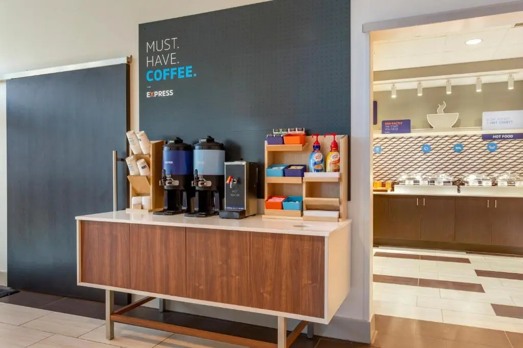Holiday Inn Express & Suites - Phoenix Dwtn - State Capitol by IHG