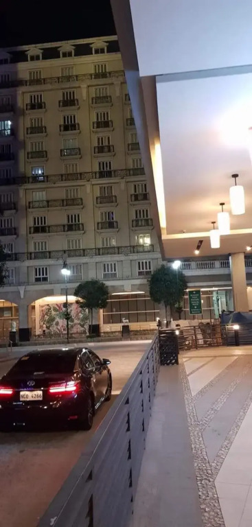 Spacious condo for 5p own parking across NAIAT3for 5P with pool&kitchen walk to 2Casinos and Newport Mall at 81 Newport blvd