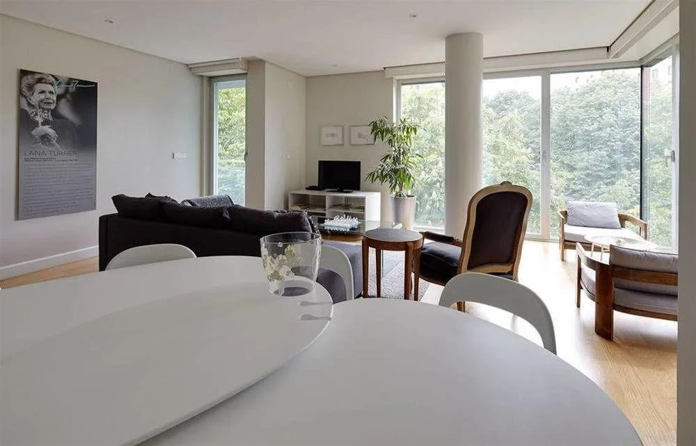 Amara Astoria - Luxury Apartments