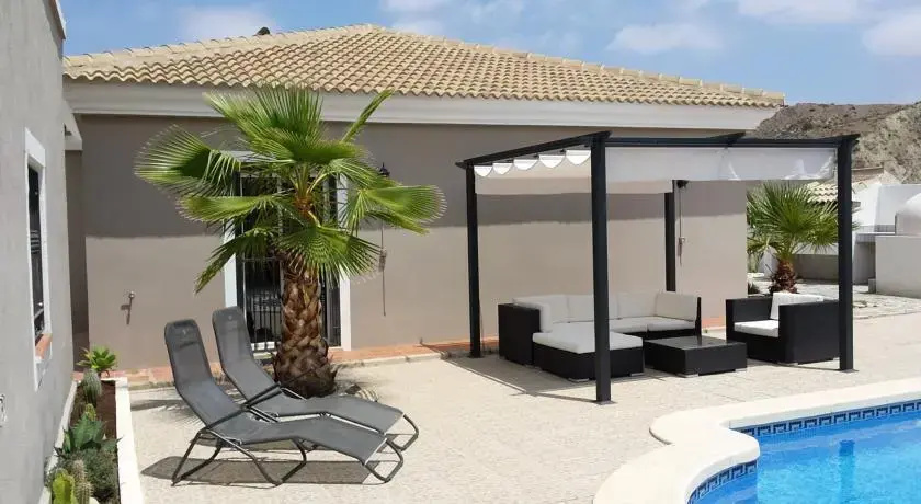 Villa El Paradiso