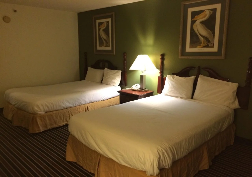 Executive Inn