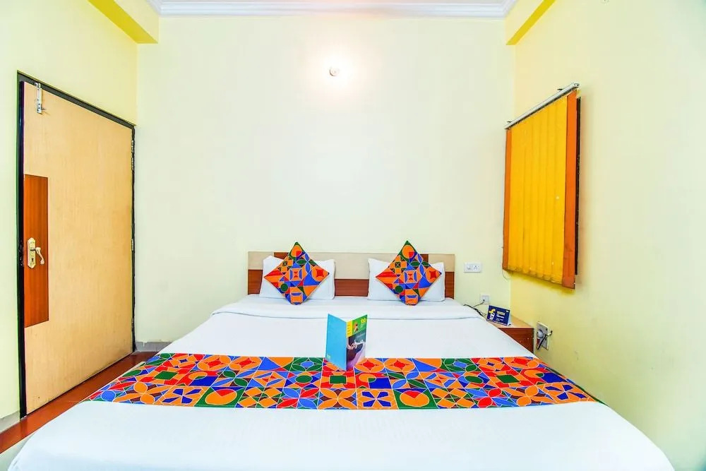 FabHotel Starleaf Prime