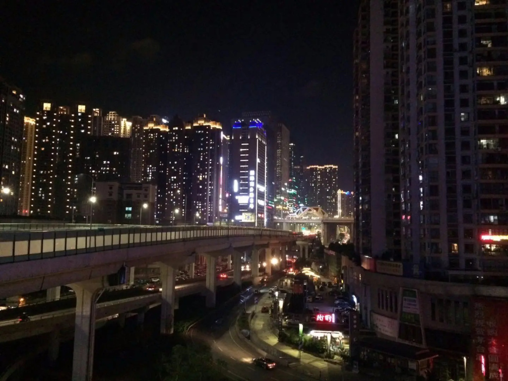 PAI Hotels·Huaguoyuan Home Appliances Plaza BRT Yixiao Lijiao Station