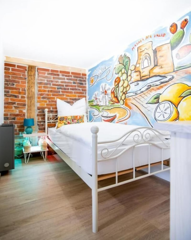 H+M Boarding Houses