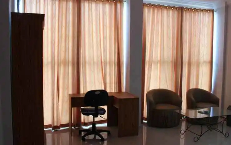 Royal Parbina Hotel