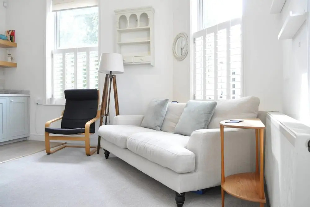 2 Bedroom Apartment With Terrace in Clapham