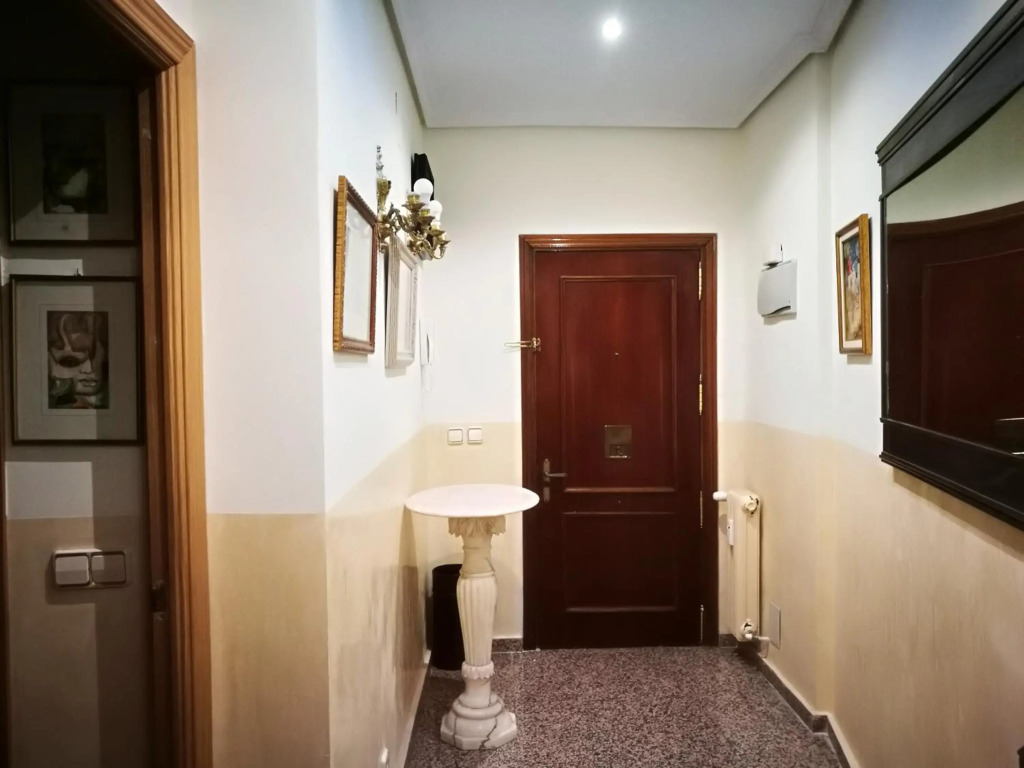 Apartamentos Suites Torr Av América - López de Hoyos