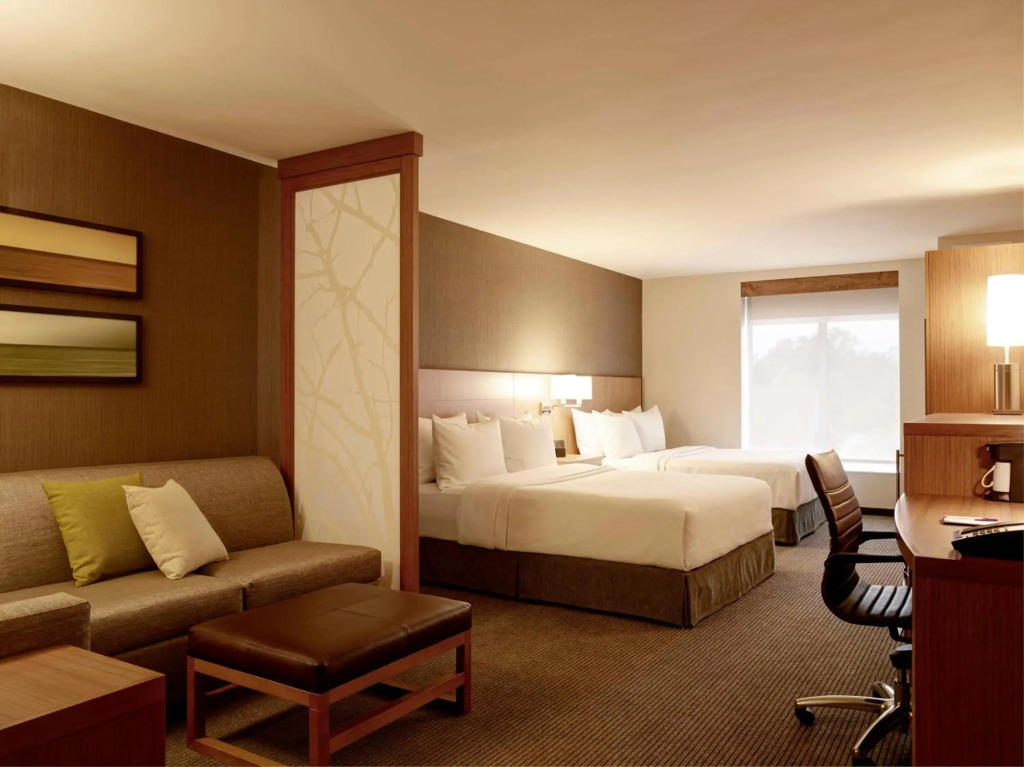 Hyatt Place Arlington Courthouse