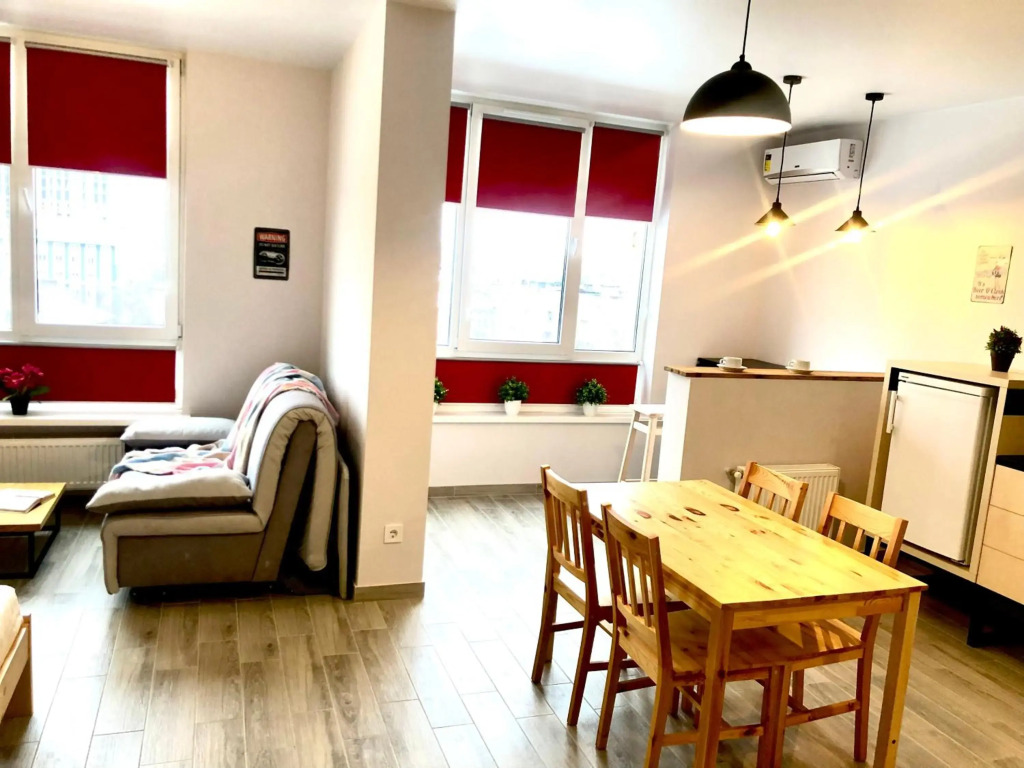 Beautiful apartment in a new building in the center