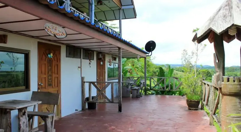 Phu Pai Mork Resort