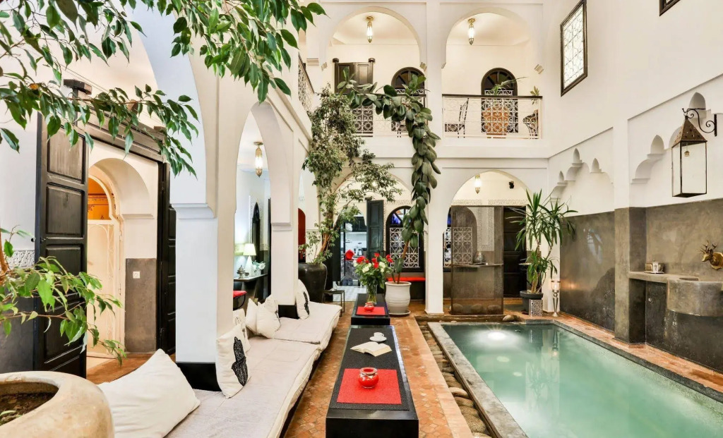 Riad Alboraq