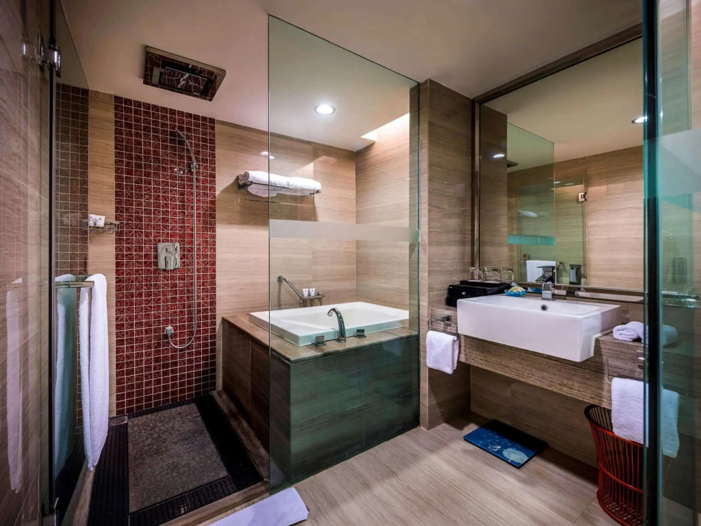Grand Mercure Xiamen Downtown-Free Welcome Fruit & Metro Station