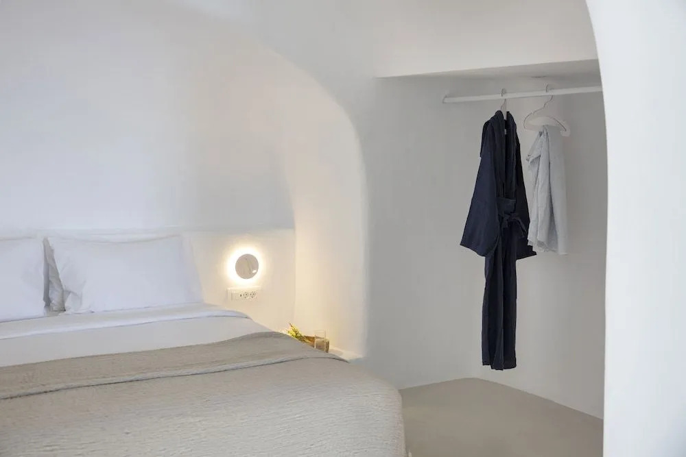 Apanema Cavehouses by Otium Villas