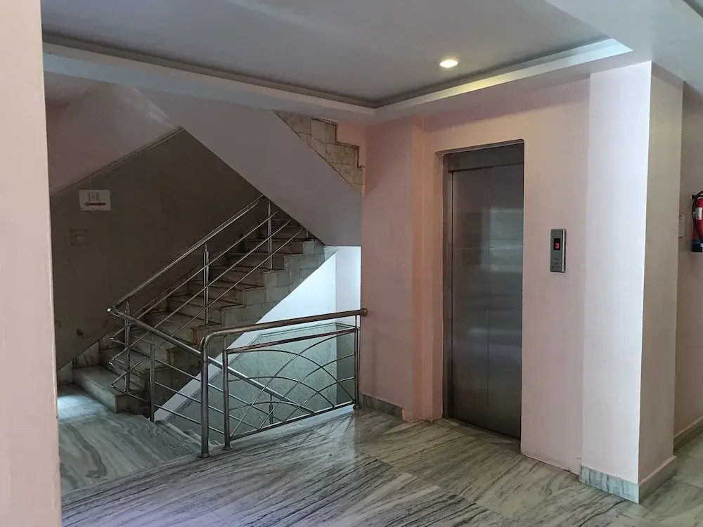 HOTEL SUDAKSHINA by ROH