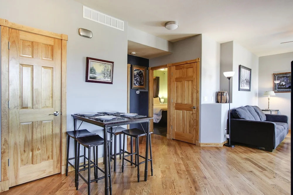 Mount Nimbus 12B - 3 Br Condo
