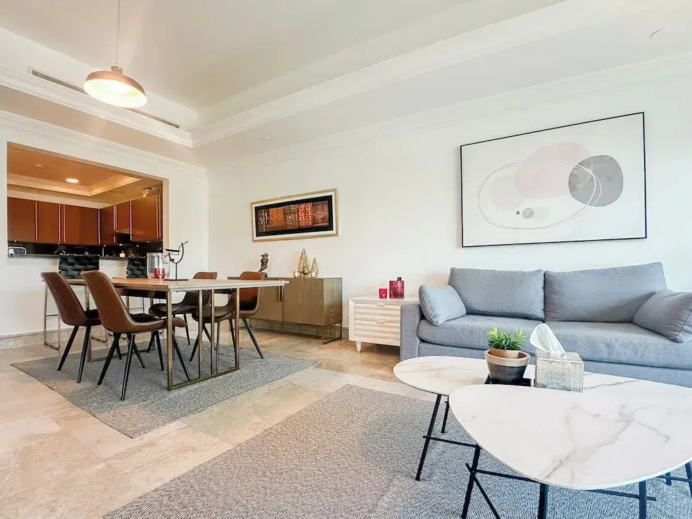 1BR North Residence with Beach Access