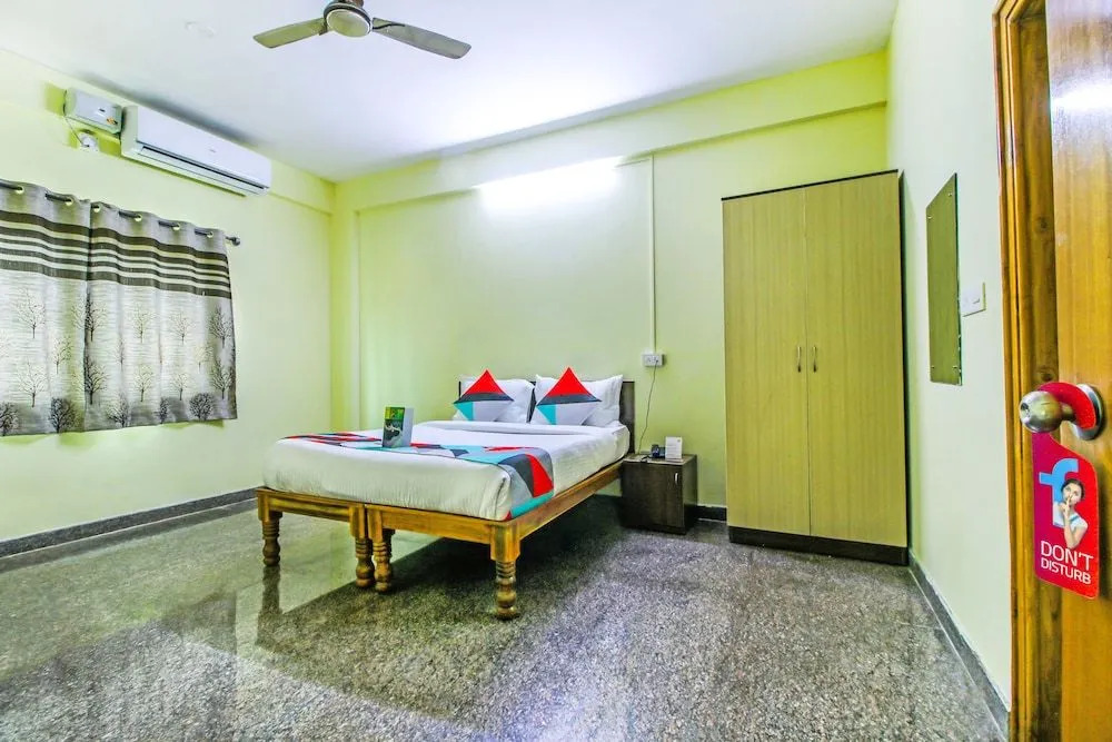 Sri Sai Suites By FabHotel