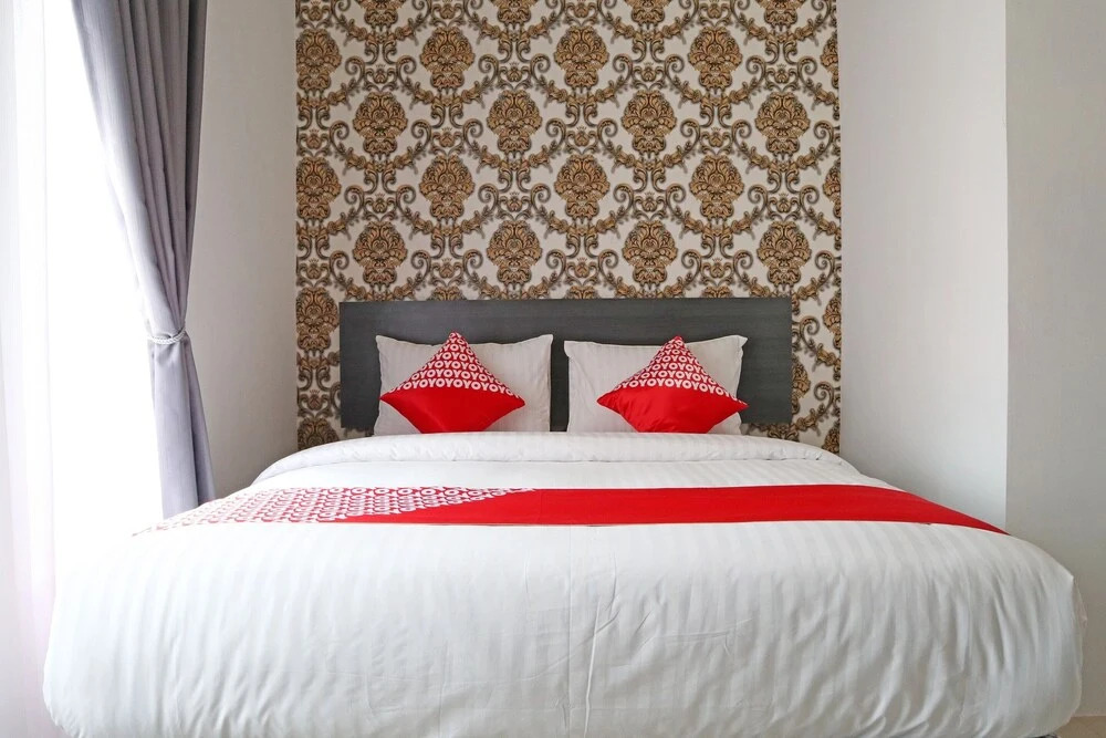Sachila Residence Syariah  by OYO Rooms